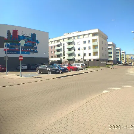 2060 Zwyciestwa 5g - Tanie W Apartamencie - Samodzielne Zameldowanie - Self Check In 포즈난