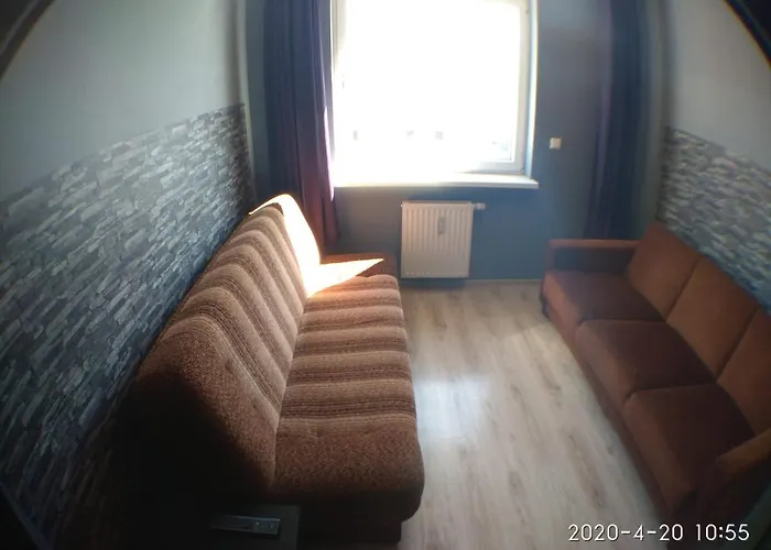 2060 Zwyciestwa 5g - Tanie W Apartamencie - Samodzielne Zameldowanie - Self Check In ポズナン