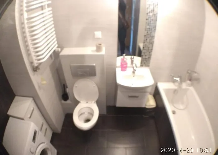 2060 Zwyciestwa 5g - Tanie W Apartamencie - Samodzielne Zameldowanie - Self Check In * ポズナン