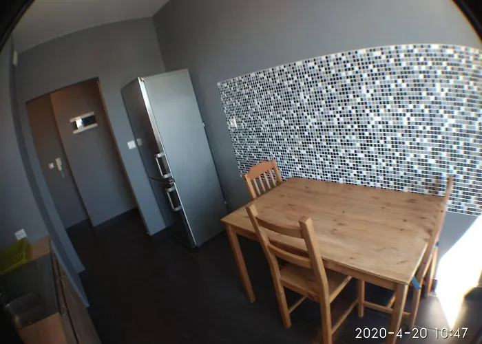 2060 Zwyciestwa 5g - Tanie W Apartamencie - Samodzielne Zameldowanie - Self Check In アパート *